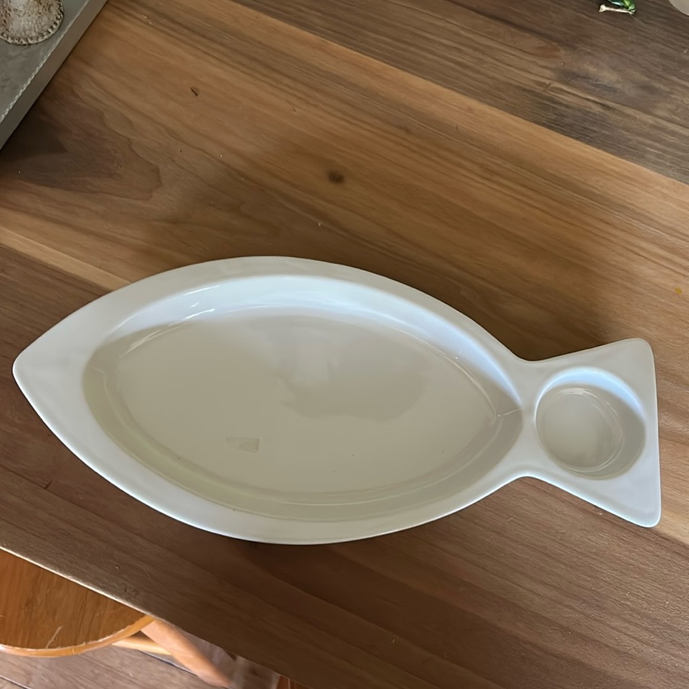 Vintage Hall Pottery White Fish Shaped Appetizer Platter Chip & Dip Serving Dish
